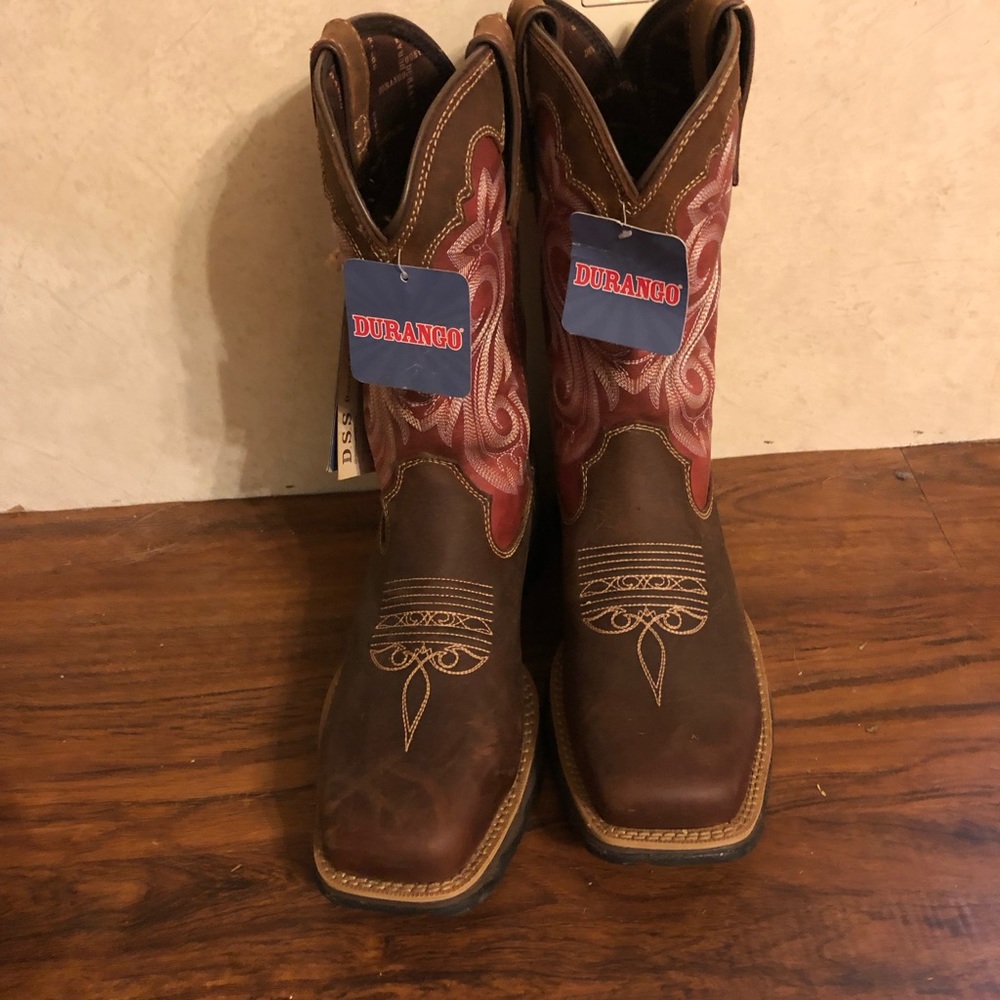 Durango woman’s Steele toe work boot